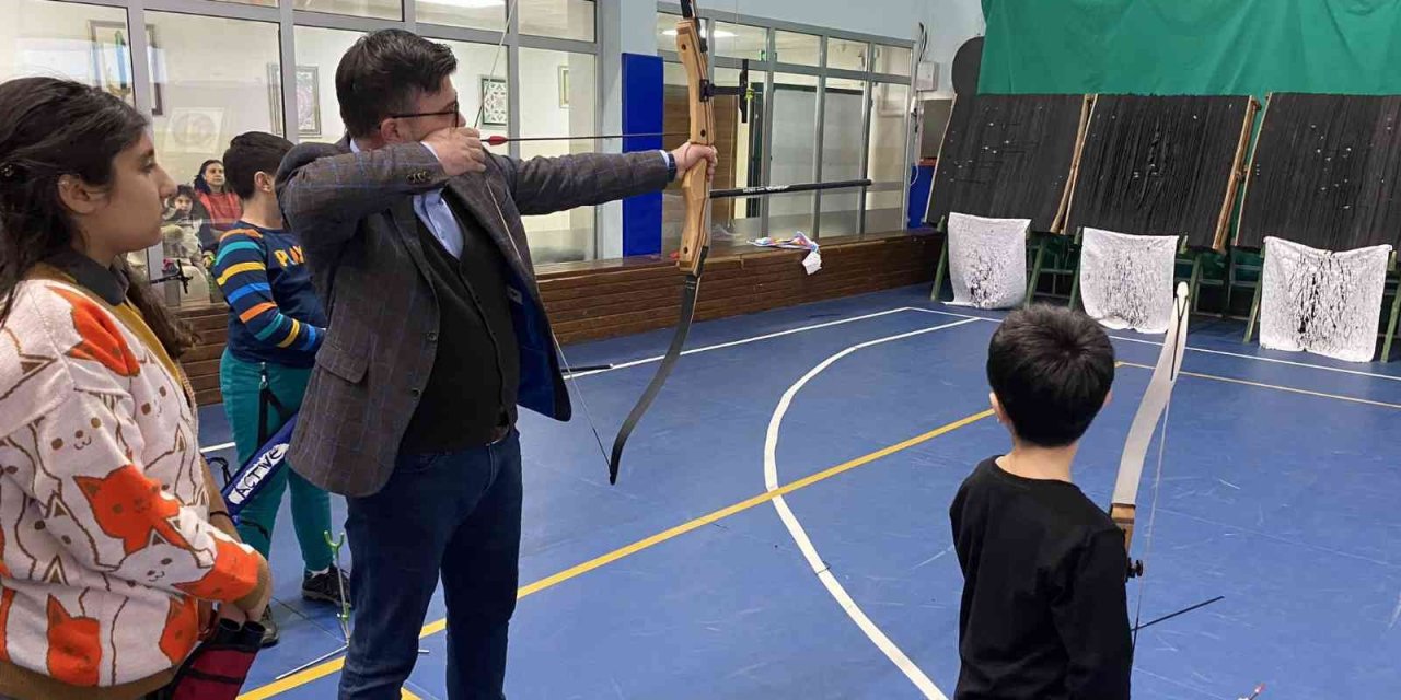 Okçular çalışmalarını sürdürüyor