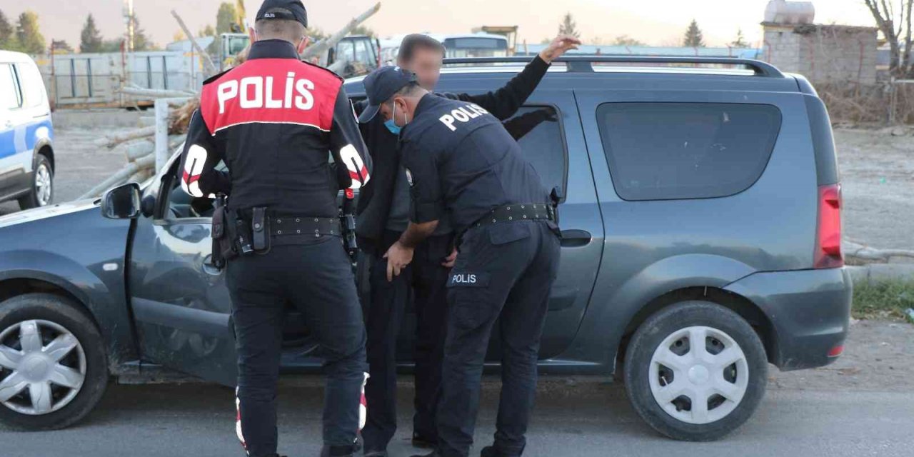 İçişleri Bakanlığı’ndan 81 il valiliğine yılbaşı tedbirleri genelgesi gönderildi