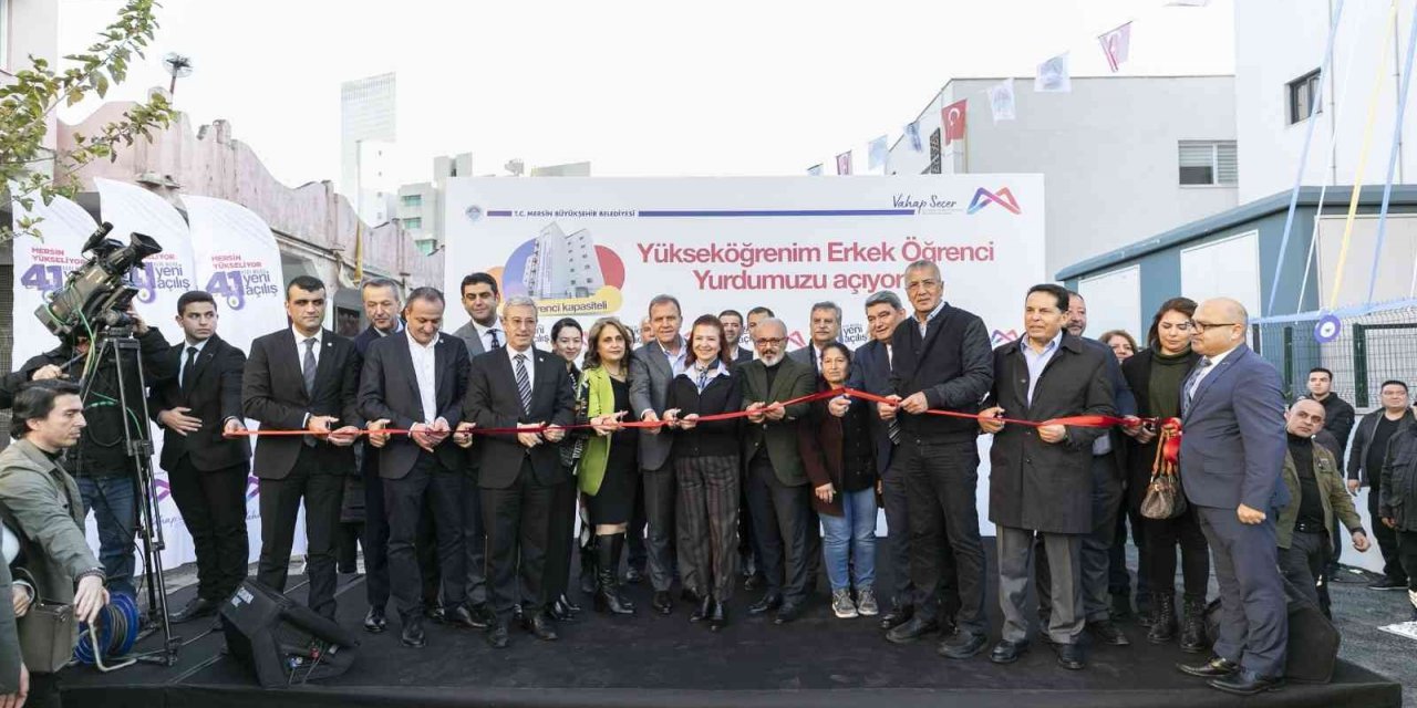 Mersin’de yükseköğretim erkek öğrenci yurdu hizmete açıldı