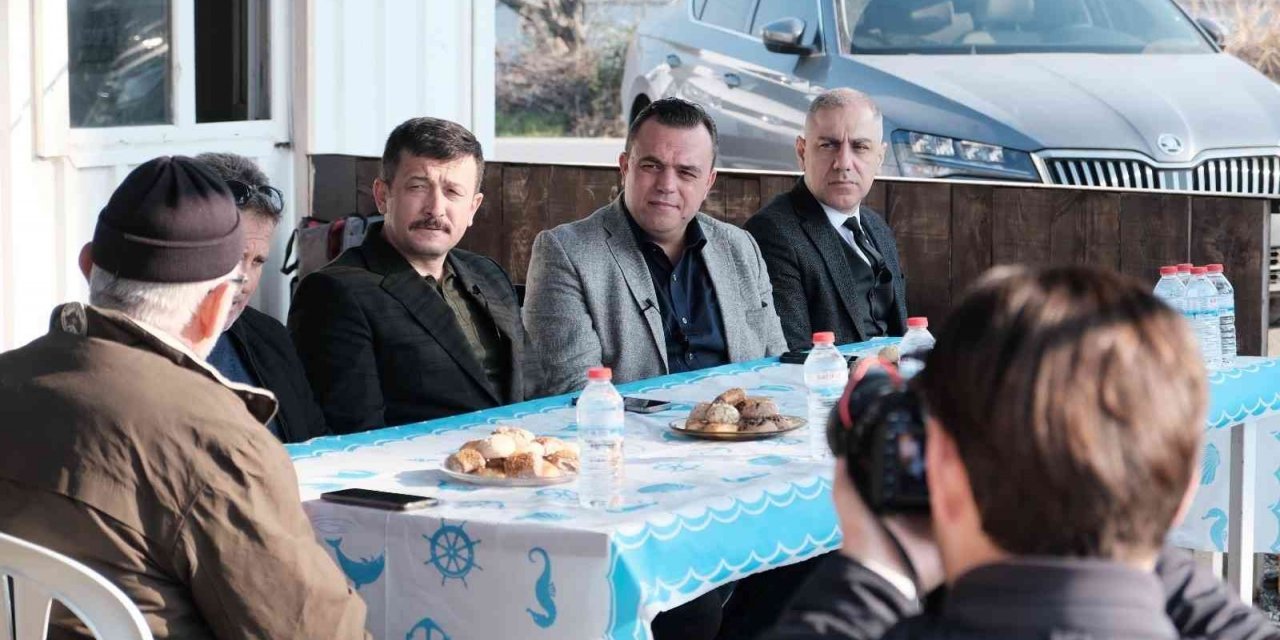 Seferihisarlı balıkçılara yılın son müjdesi AK Parti’den