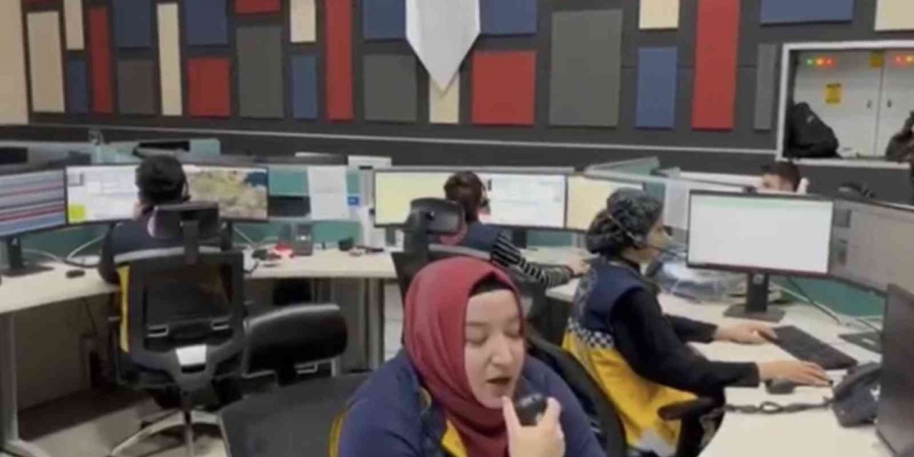 Bitlis İl Sağlık Müdürü Demiray’dan anonslu yılbaşı kutlaması