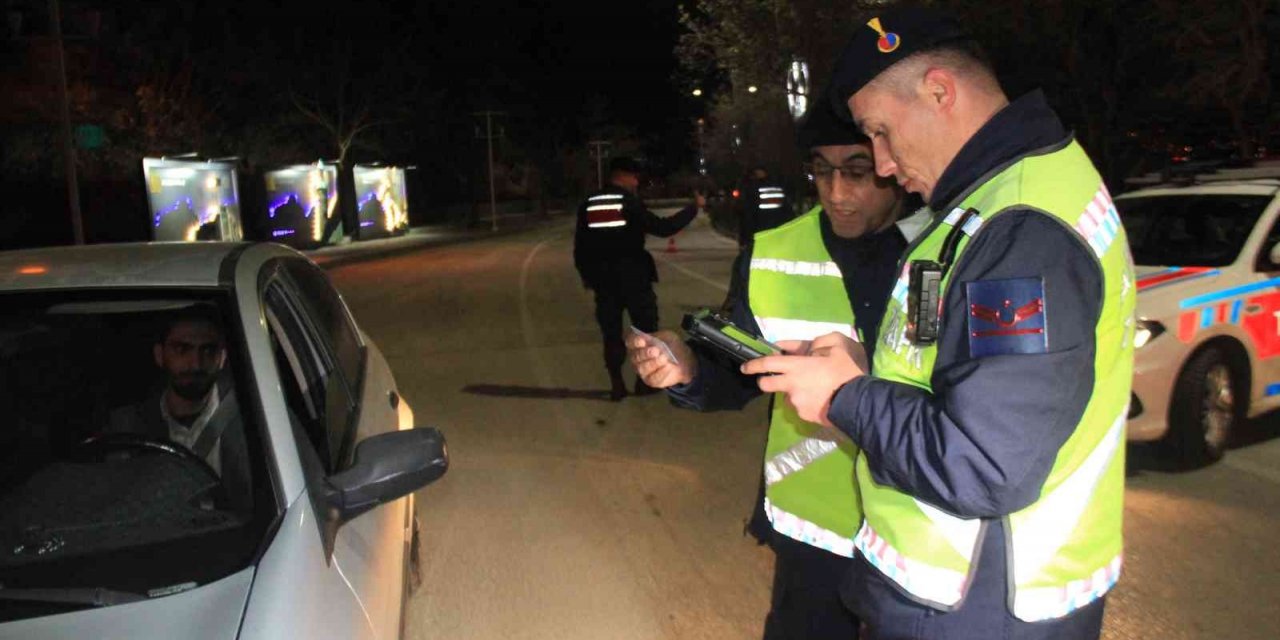 Jandarmadan yılbaşı denetimi