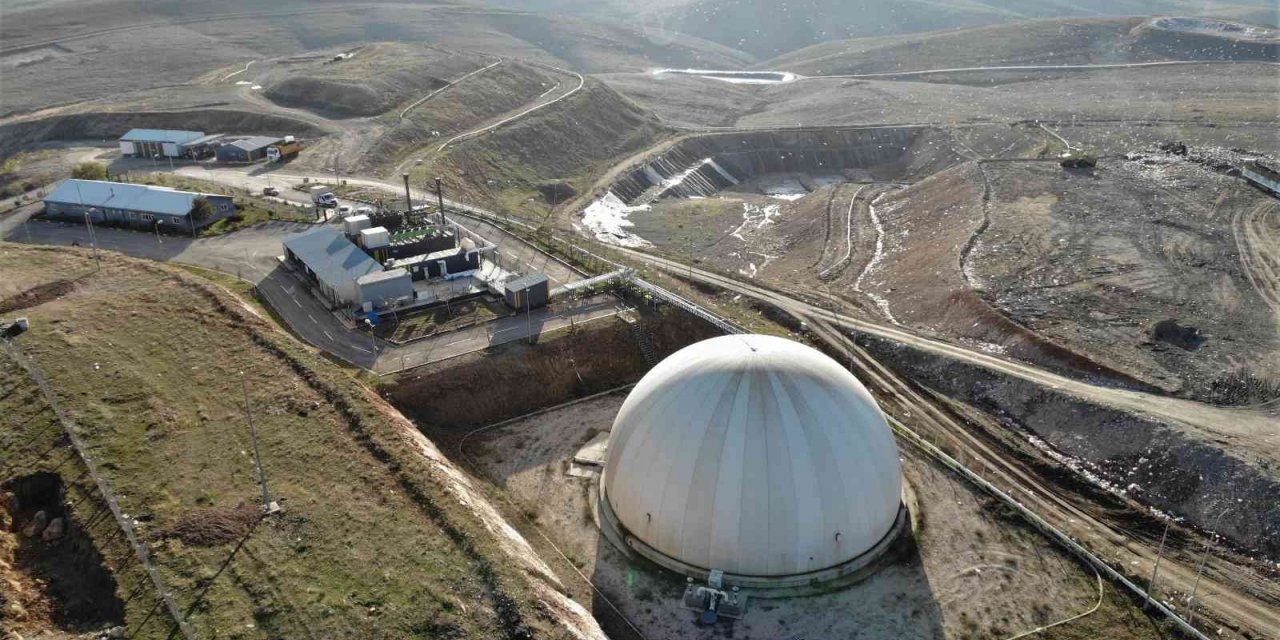 Elazığ’da 130 bin ton çöp, 11 bin haneye elektrik olarak geri döndü