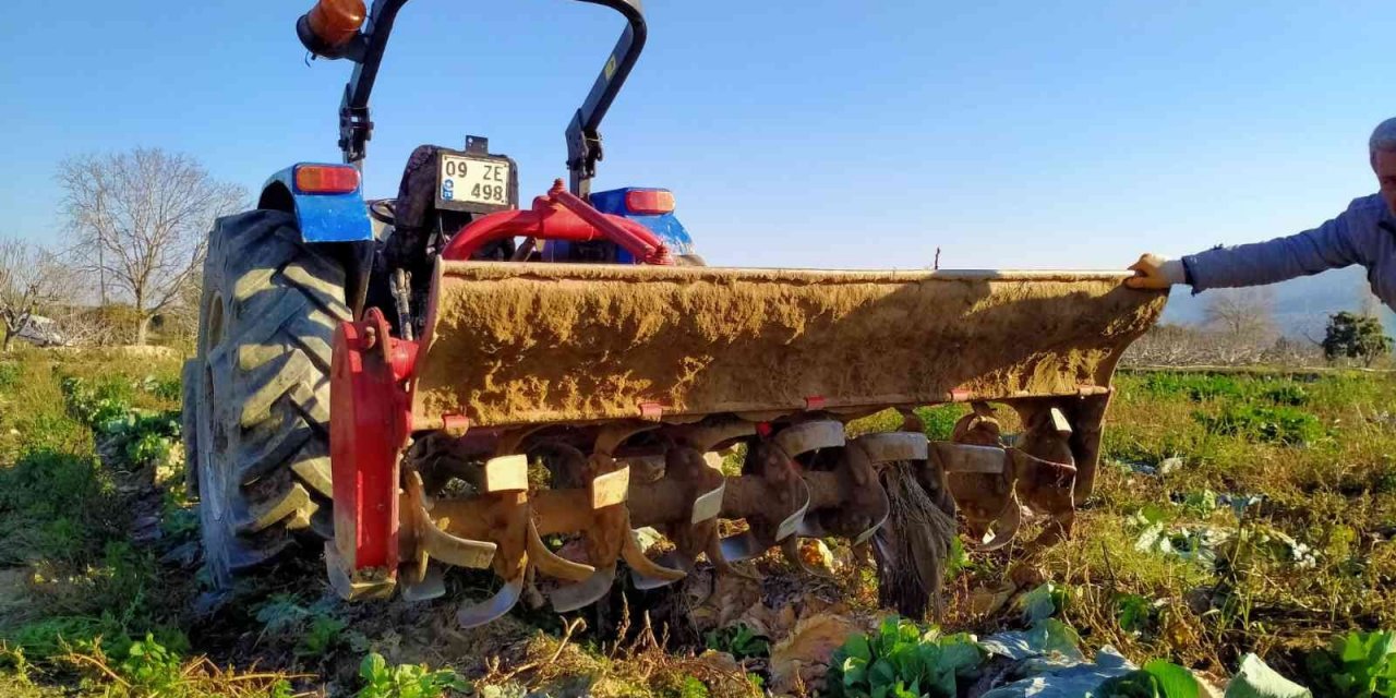 Çapa makinesine ayağını kaptıran şahıs ağır şekilde yaralandı