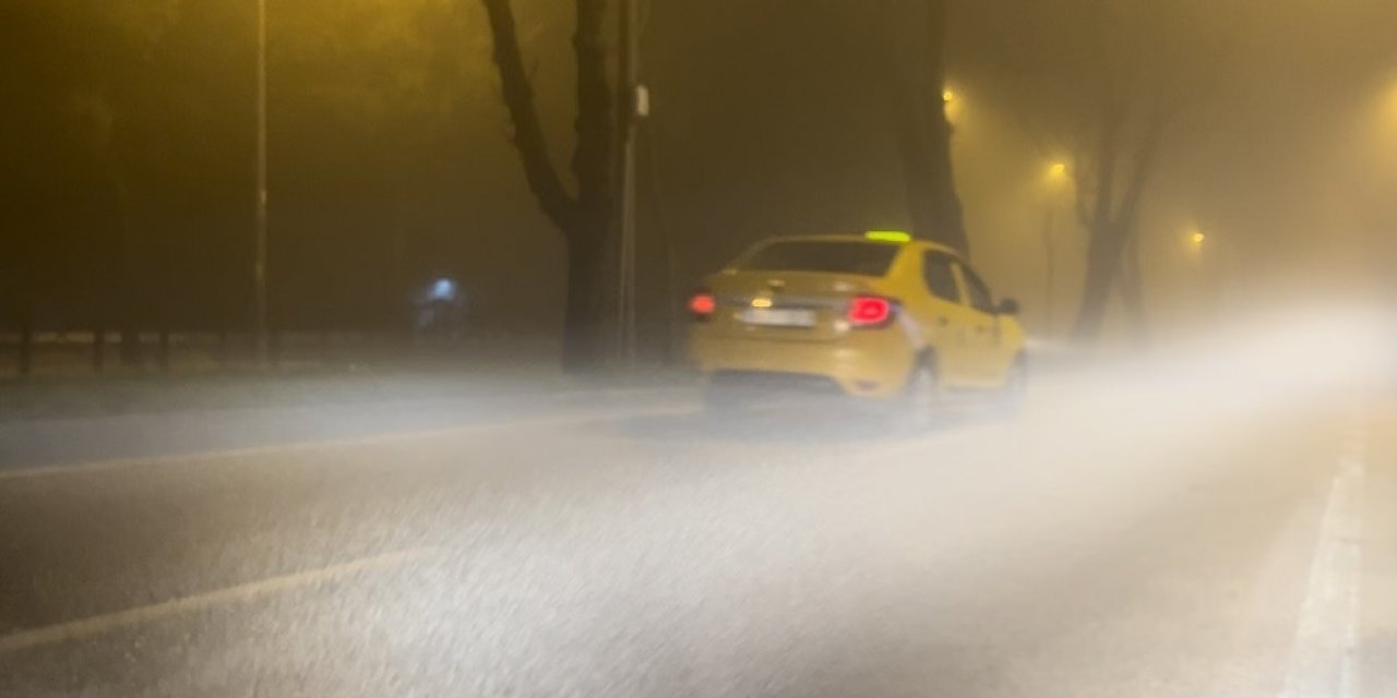 Bursa’da sisli hava etkisini gösterdi, görüş mesafesi 25 metreye düştü