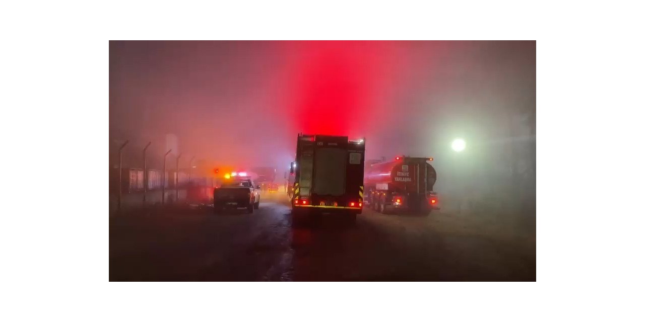 Bursa’da zift deposunda korkutan yangın