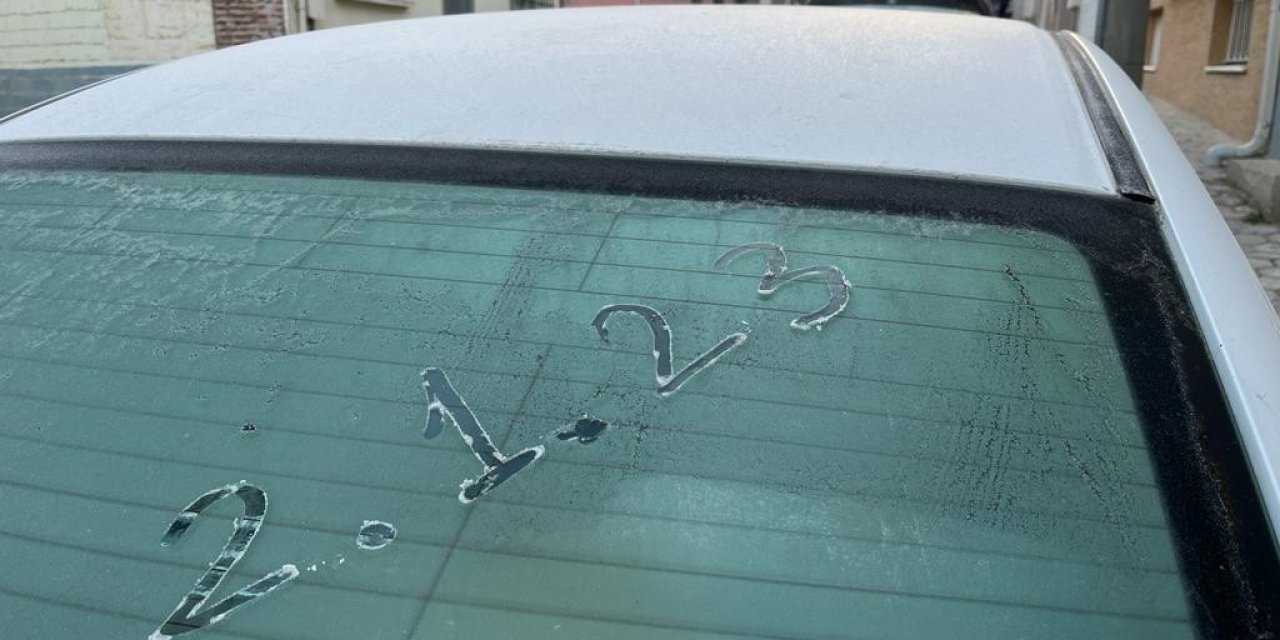 Eskişehir’de kar yok buz var