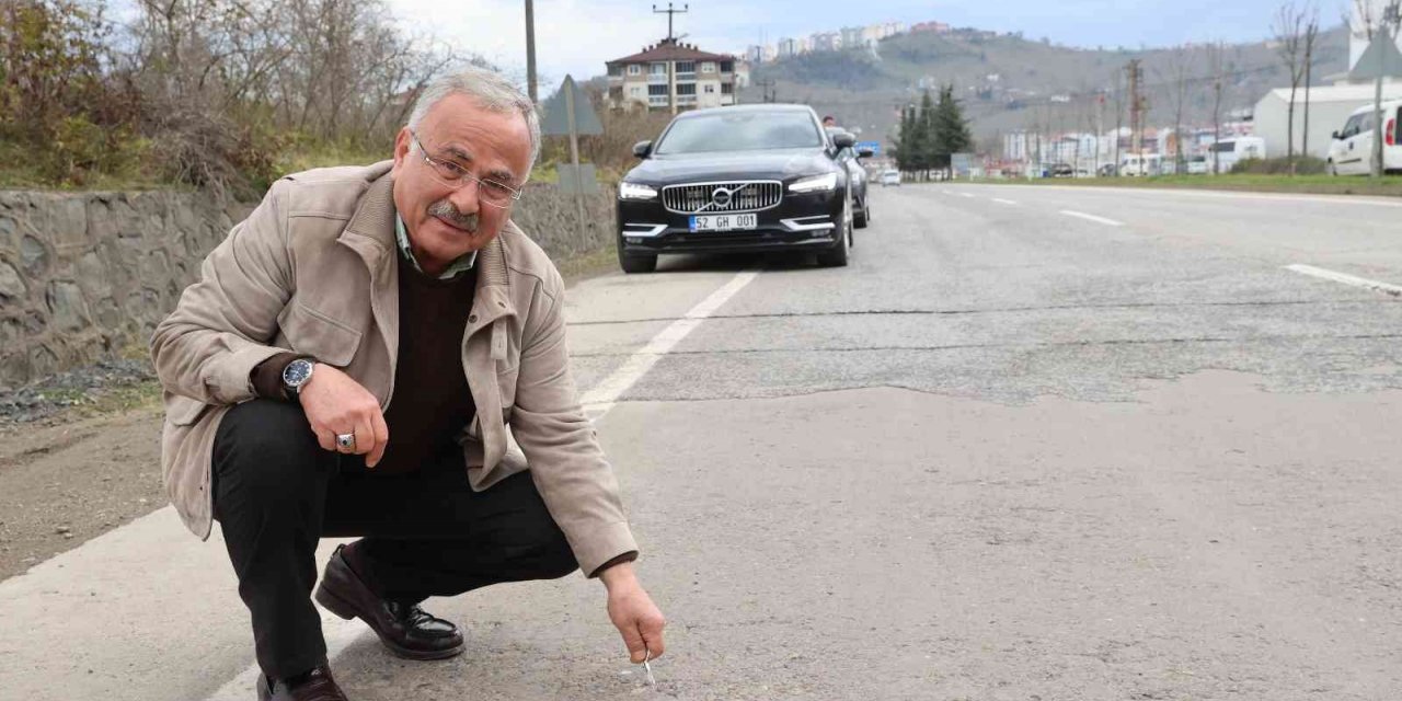 15 yıldır bozulmayan yol
