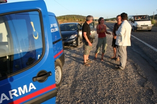 Kayıp yamaç paraşütçüleri bulundu