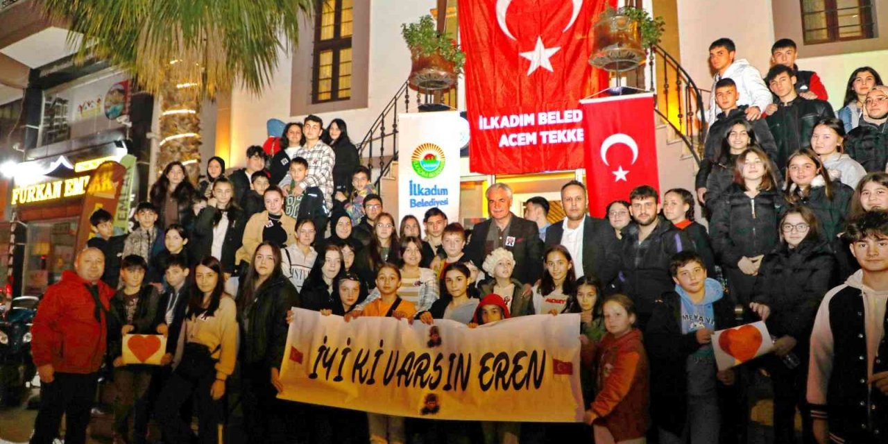 ‘Şehitlere Saygı Gecesi’nde duygu dolu anlar