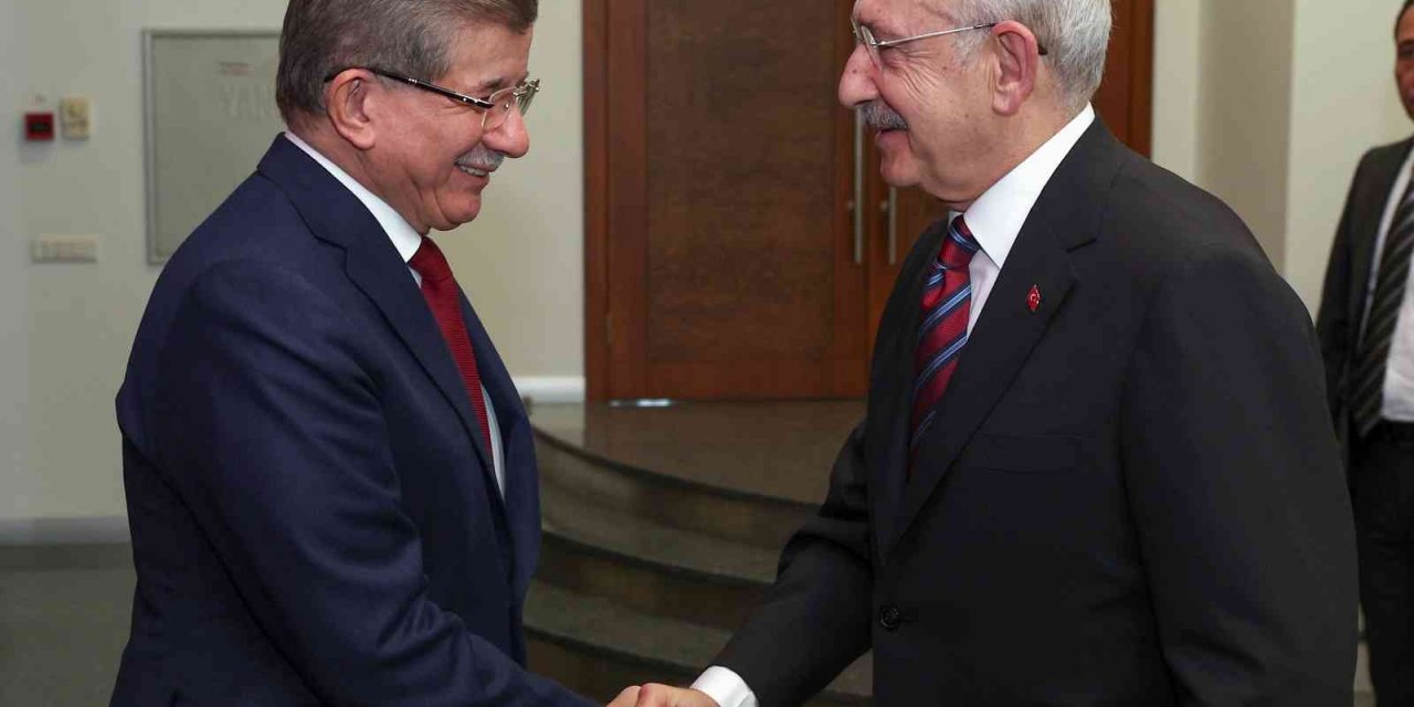 Davutoğlu, CHP Lideri Kılıçdaroğlu’nu ziyaret etti