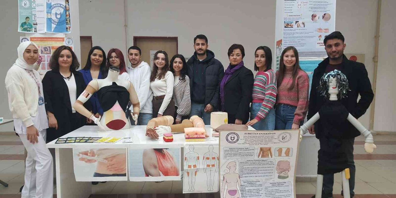 ADÜ Hemşirelik Fakültesi’nde sergi düzenlendi