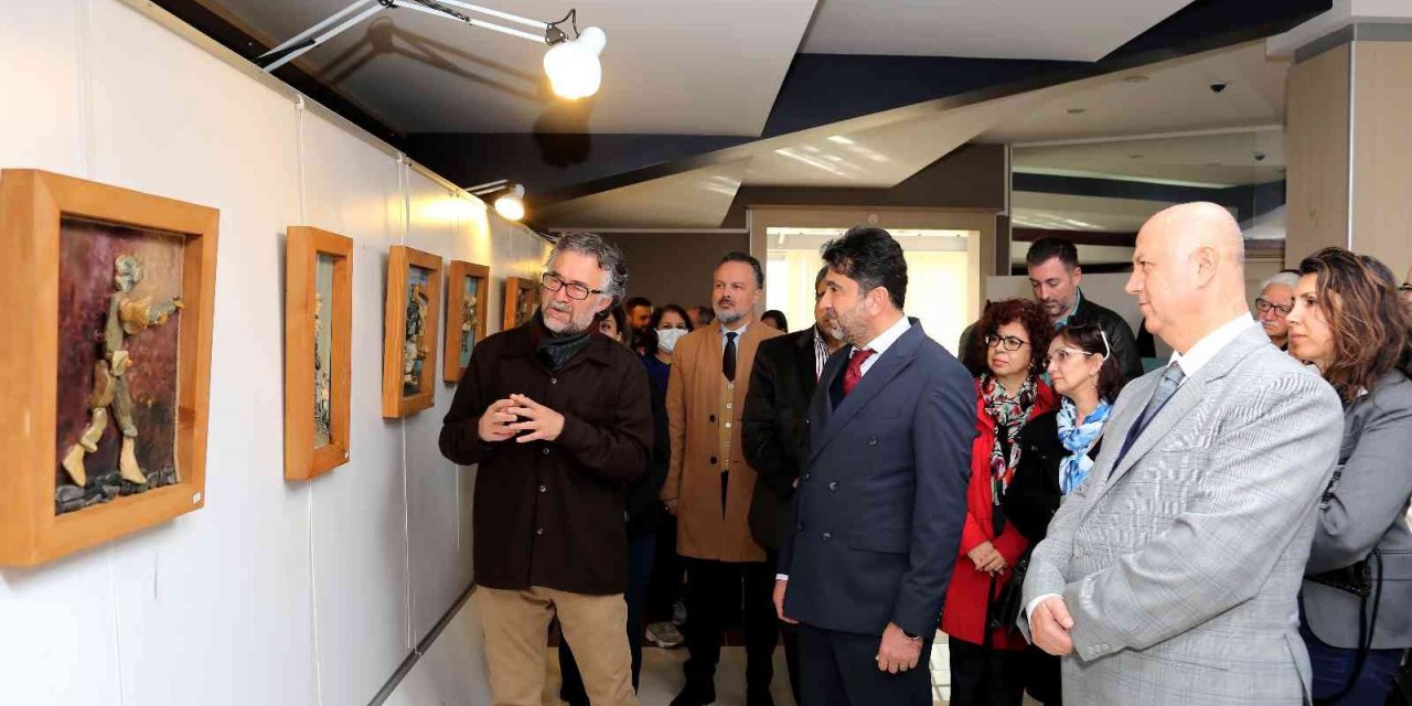 ADÜ’de ‘Taşların Dili’ sergisi, sanatseverlerle buluştu