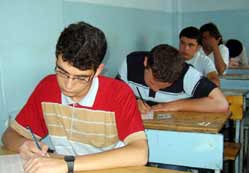 ÖSS'de başarıda ilk sekizdeyiz!