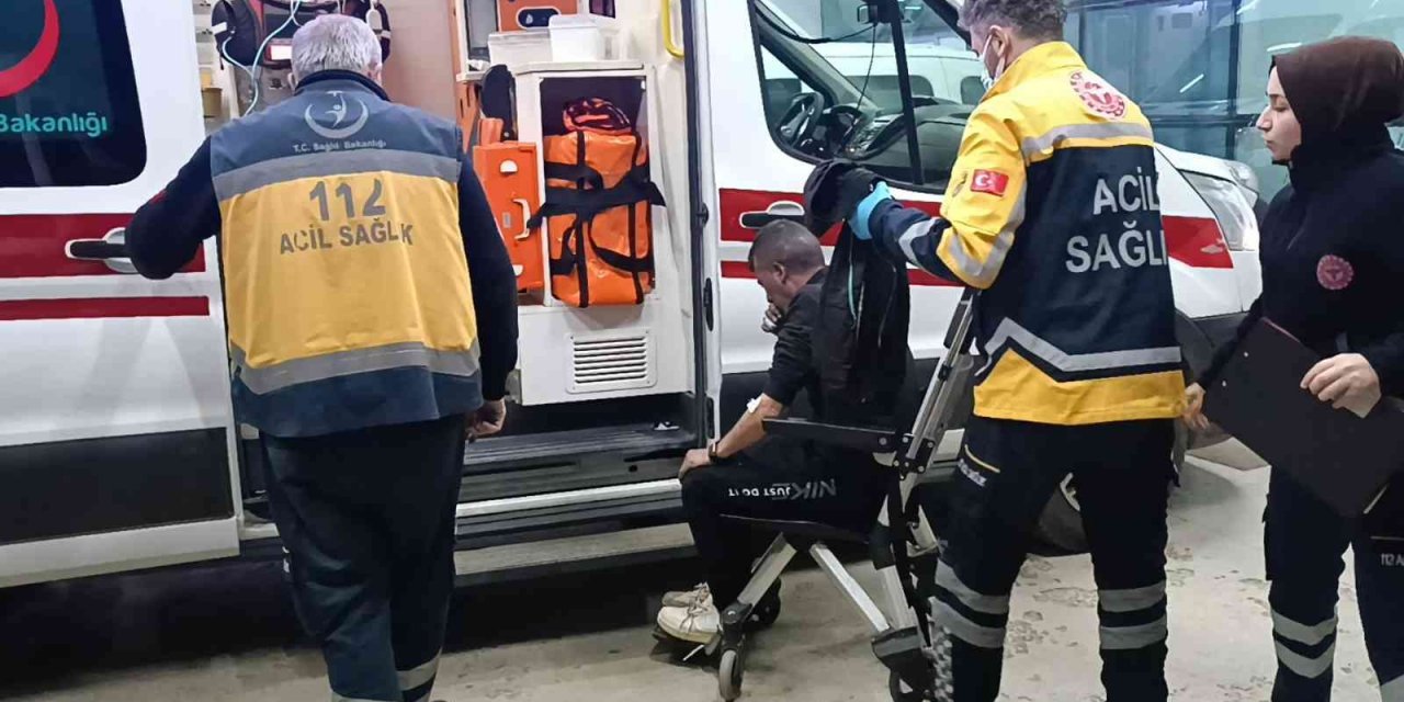 Evinin yandığını fark etmeyen şahıs son anda kurtarıldı