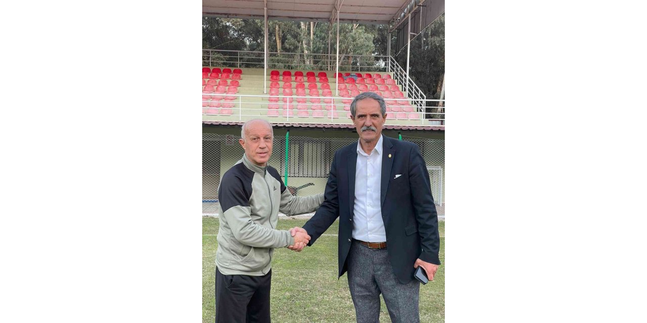 Adana İdmanyurdu, teknik direktör Necat Bakan ile anlaştı