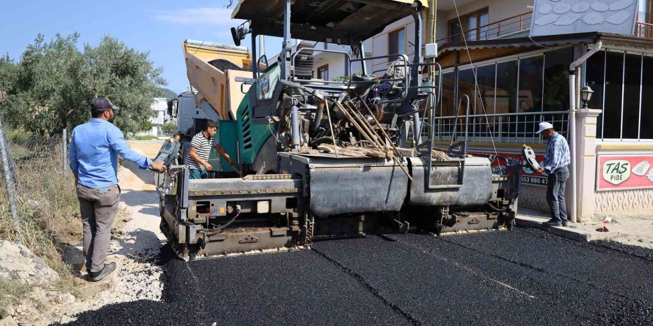 Gemlik’te geçen yıl 25 kilometre yol yapıldı