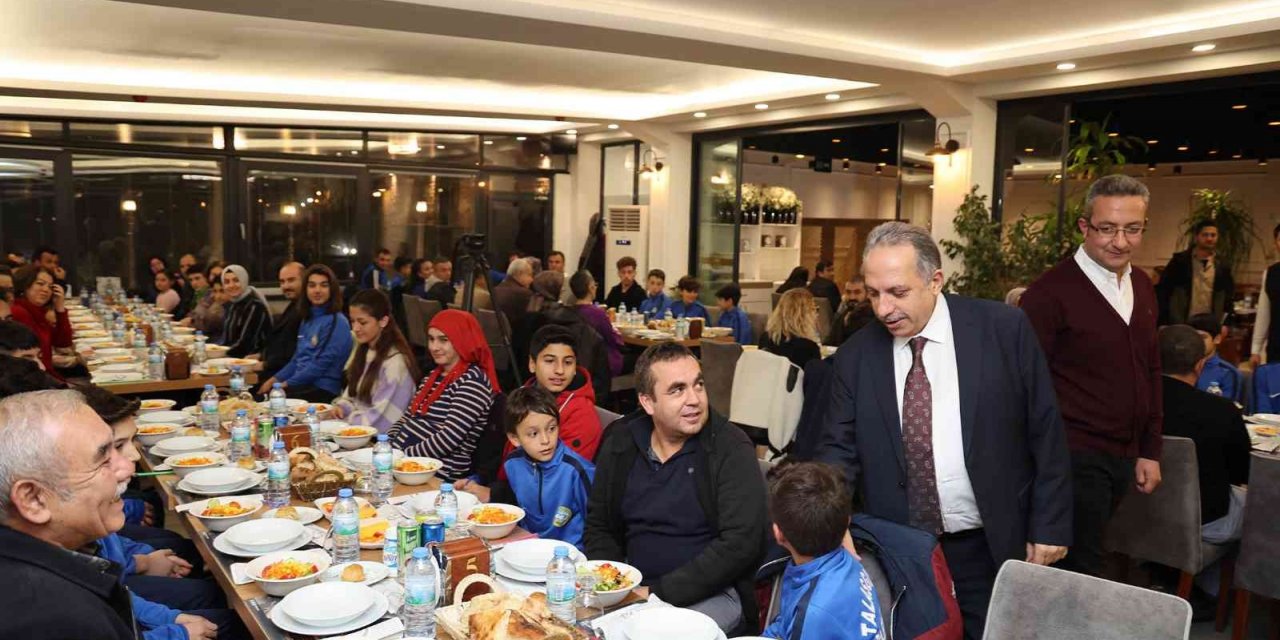 Başkan Yalçın’dan Tebrik ve Kaynaşma Toplantısı