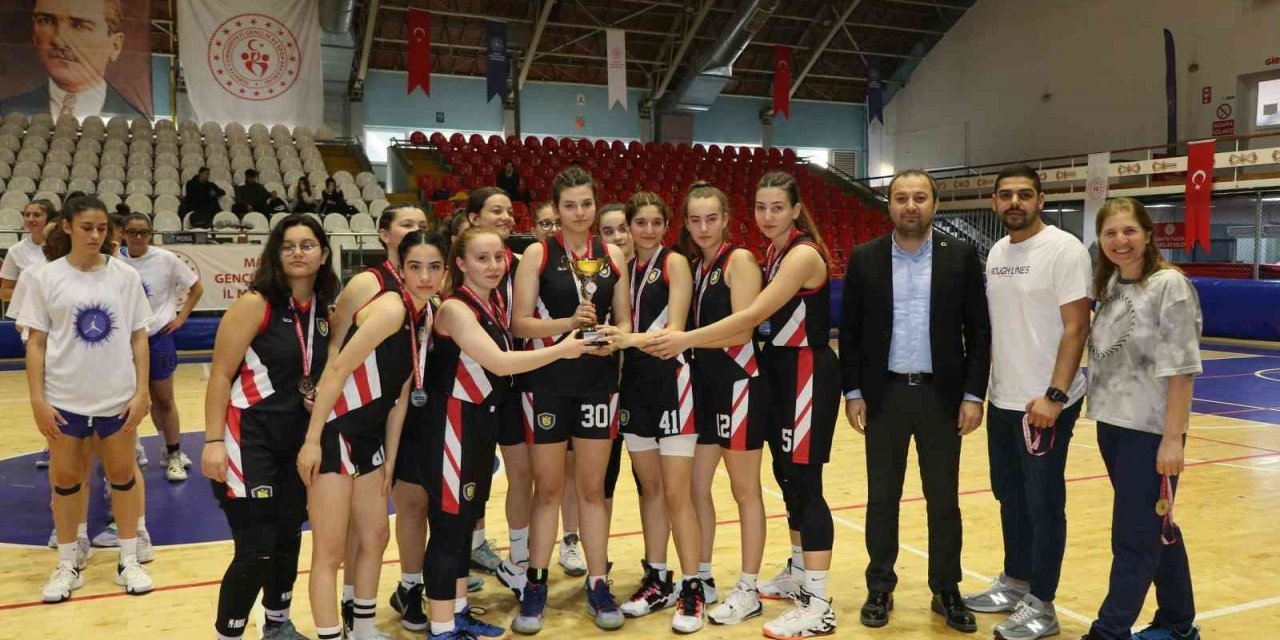 Manisa’da potanın şampiyonları belli oldu