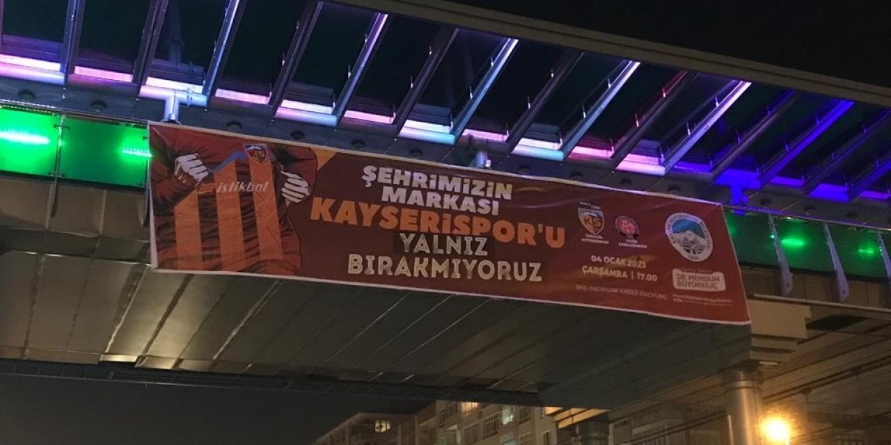 Başkan Büyükkılıç, kenti sarı kırmızı ile donattı