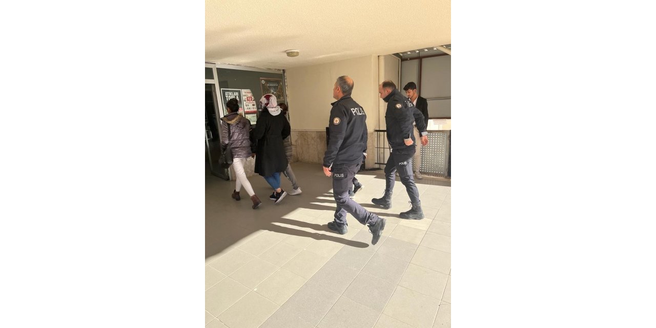 Osmaniye’de evlerden hırsızlık yapan 3 kadın yakalandı