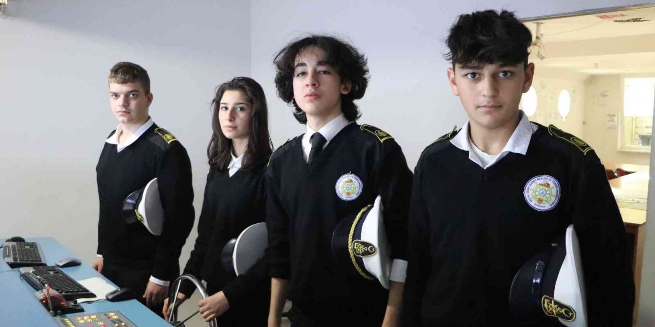 Bu lisenin mezunları 2 bin dolarla iş buluyor