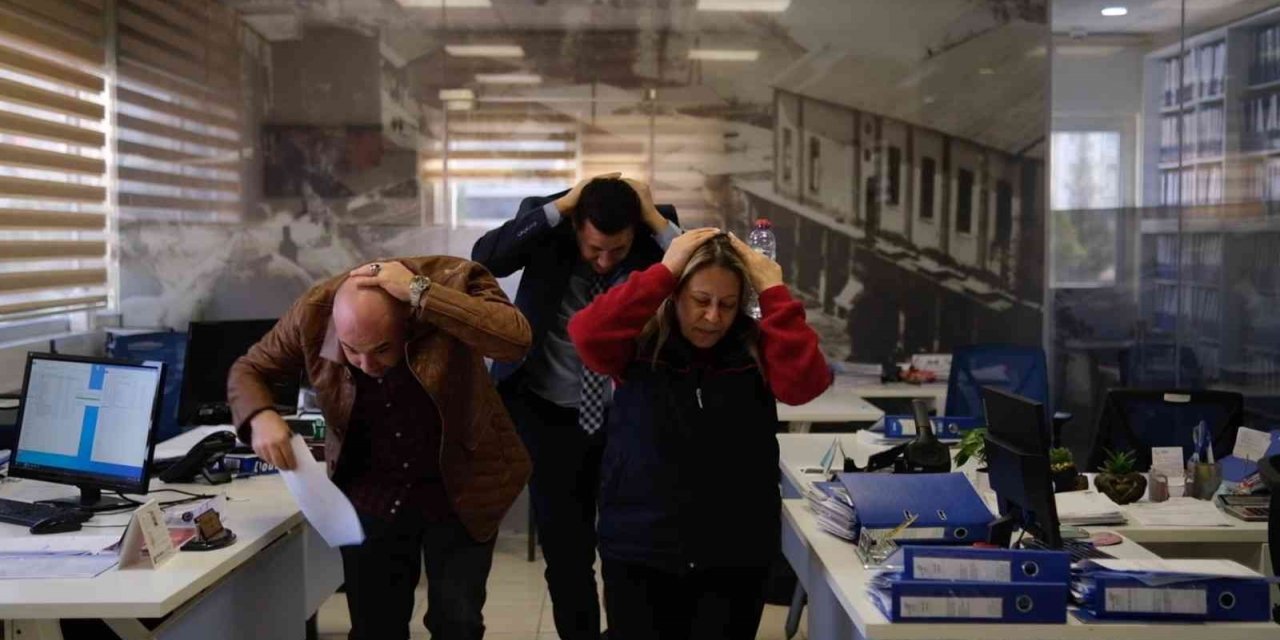 Hatay’da doğal afetlerde hızlı müdahale tatbikatı