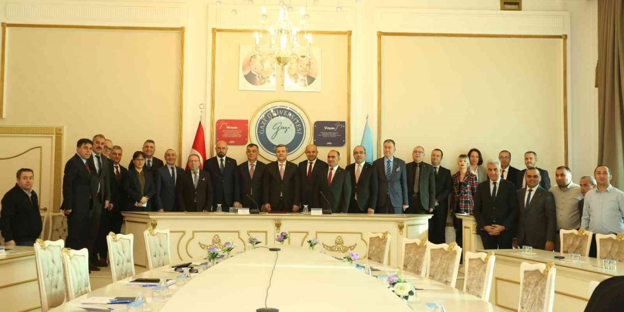 Gazi Üniversitesi personeline 45 bin lira promosyon