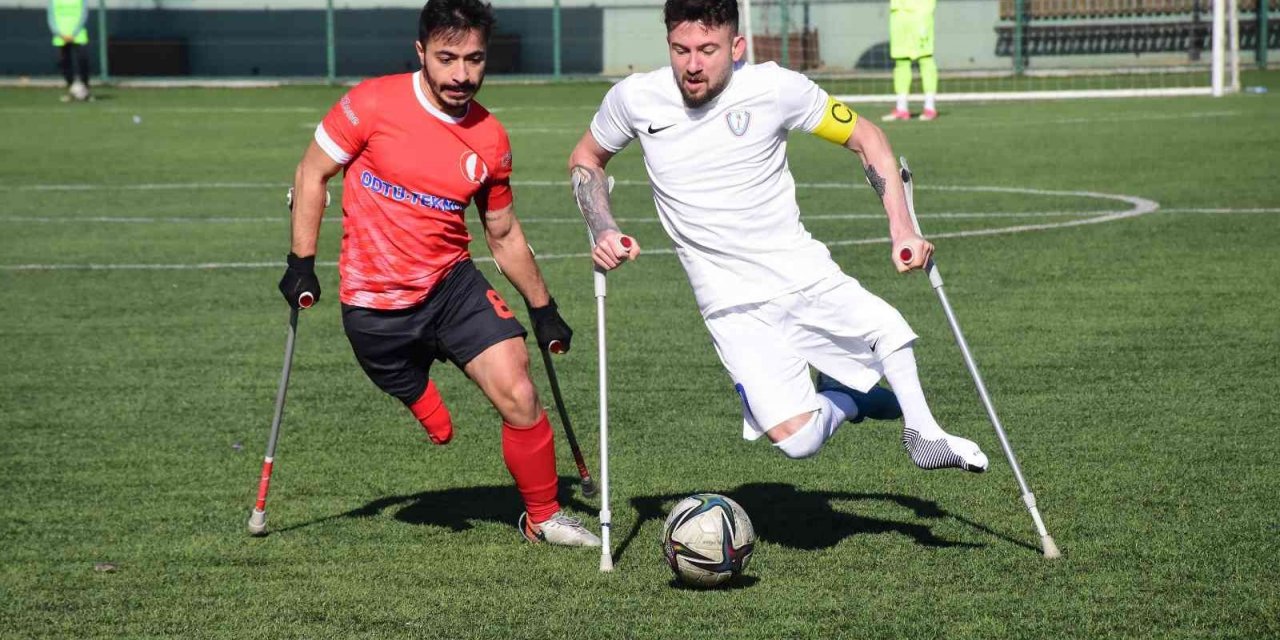 Şahinbey ampute kendi evinde rakip tanımıyor