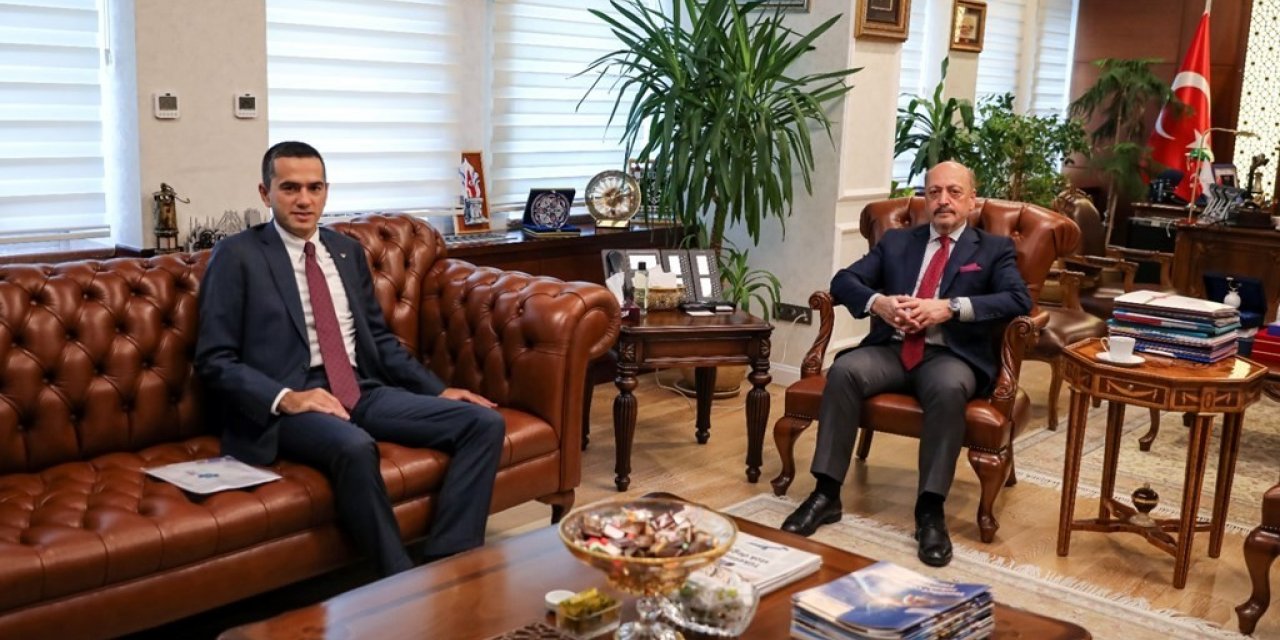 Bakan Bilgin, TİSK Yönetim Kurulu Başkanı Akkol ile görüştü