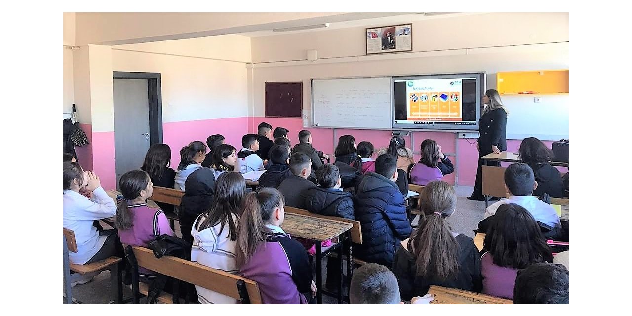 Çivril Belediyesi çocuklara çevre bilinci aşılıyor