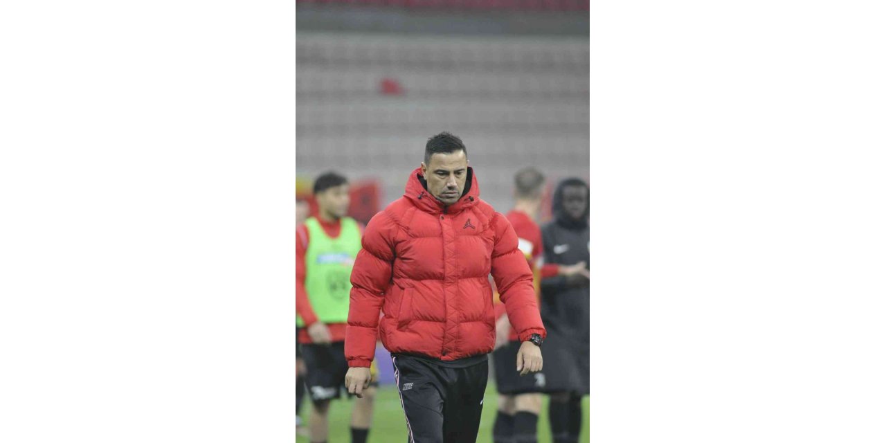 Kayserispor’da imza töreni ertelendi