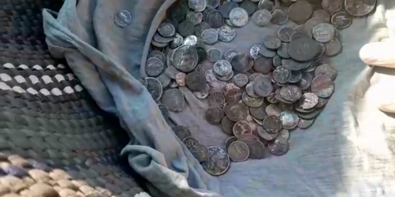 Tarihi eserleri satmaya çalışan 2 şahıs yakalandı