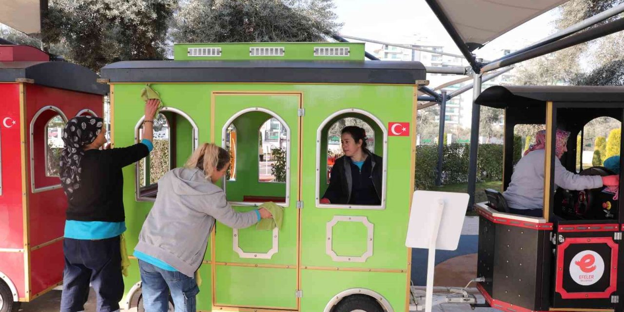 Efeler’in ekiplerinden geniş çerçeveli temizlik
