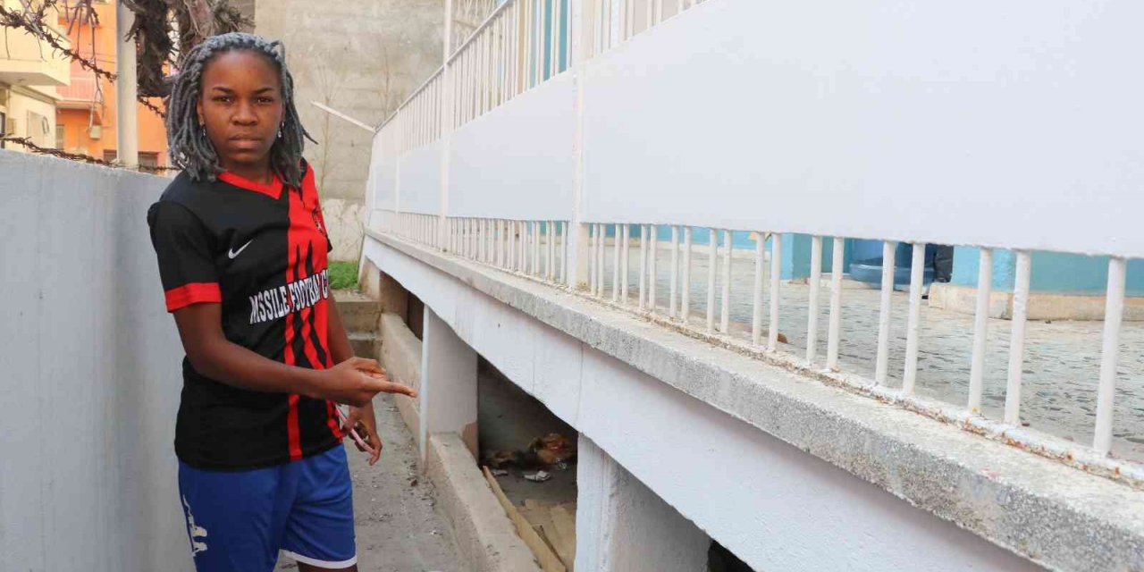 Adana İdmanyurduspor’un malzemeleri çalındı