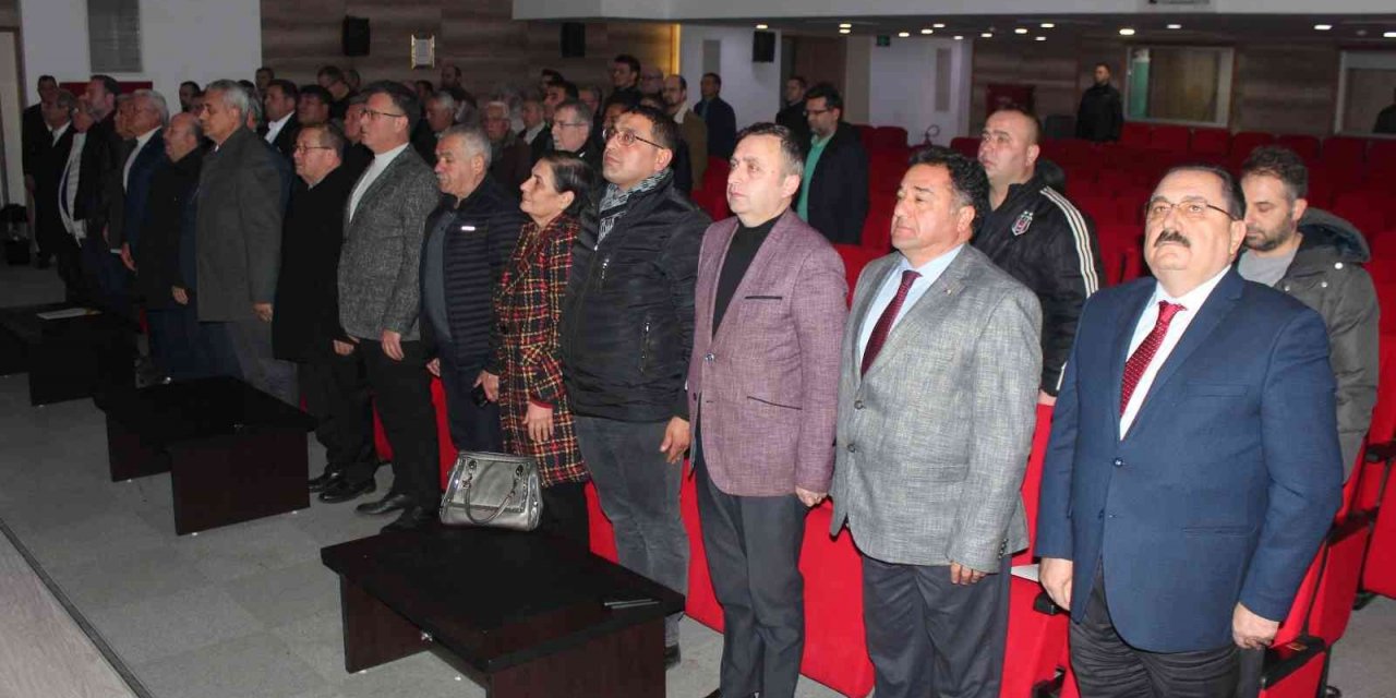 Gönüllüler Alaşehir için toplandı