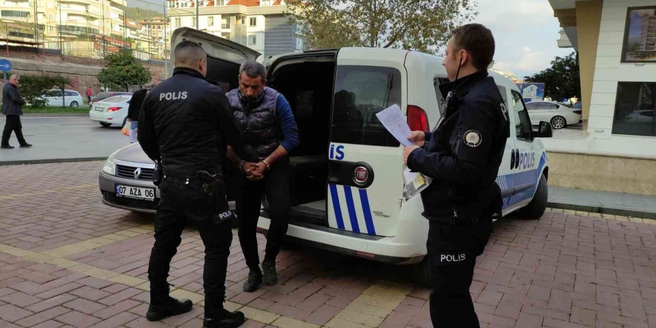 13 yıl kesinleşmiş hapis cezası ile aranan şüpheli yakalandı