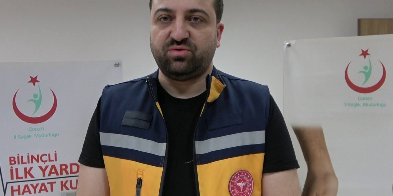 Solunumu ve kalbi duran işçi telefonla hayata döndürüldü