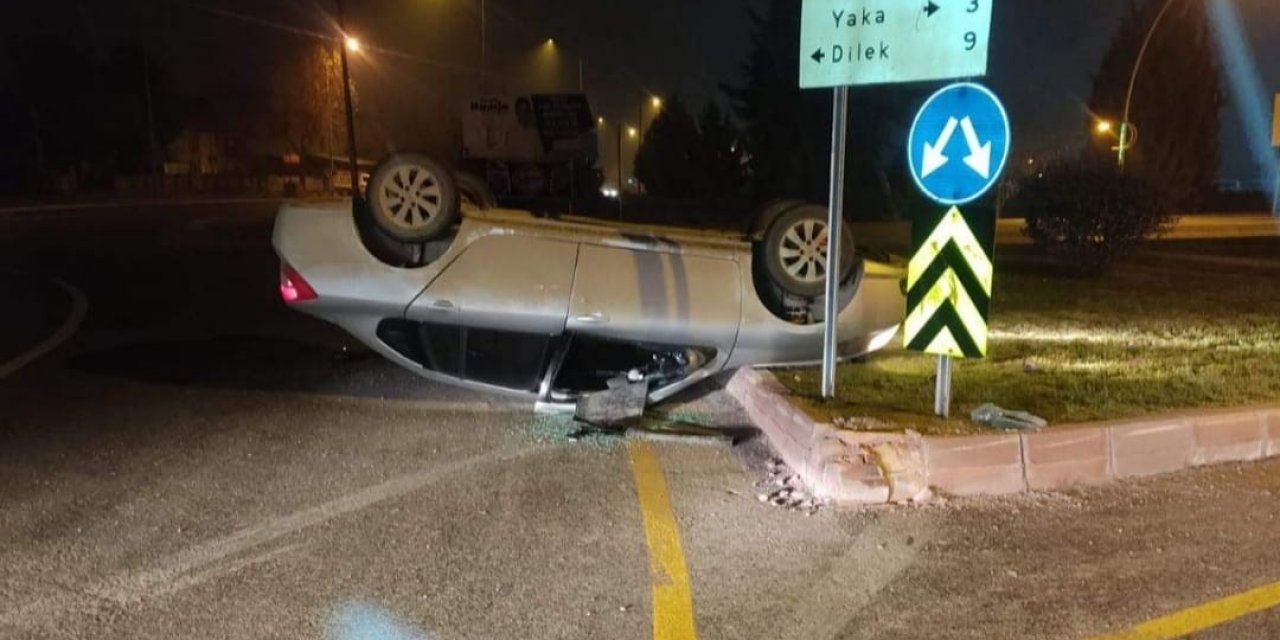 Takla atan otomobil ters döndü: 4 yaralı