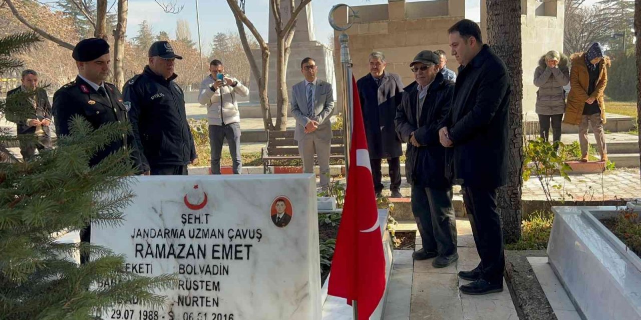 Kahraman şahadetinin yıl dönümünde unutulmadı
