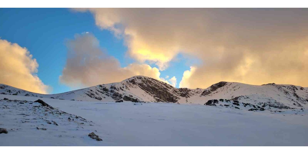 Uludağ’da göller buz tuttu ama kar yok