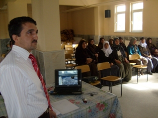 Cihanbeyli'de hacı adaylarına seminer verildi