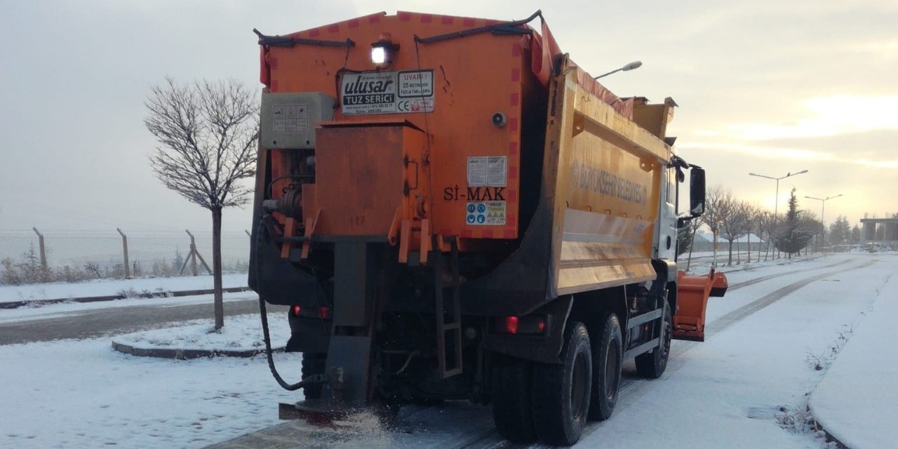 Malatya’da kar nedeniyle 14 mahalle yolu ulaşıma kapandı