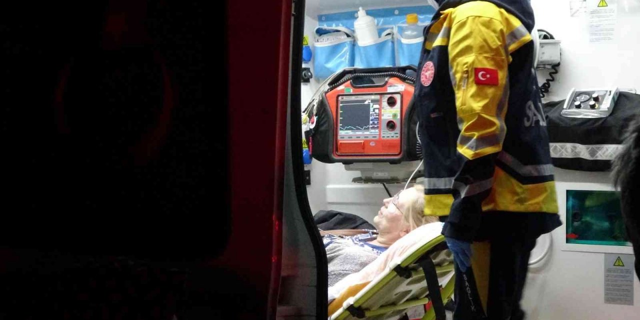 Ailevi problem yaşayan şahıs, oturduğu evi ateşe verdi