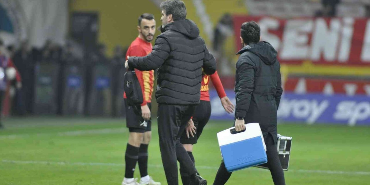 Mario Gavranovic 1 ay yok