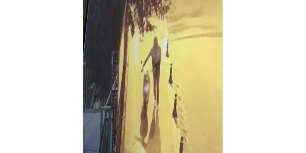 Motosiklet hırsızı güvenlik kamerasına yakalandı