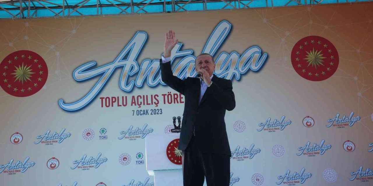 Erdoğan: "İstemezükçülük dışında bir şey de söylemiyorlar"