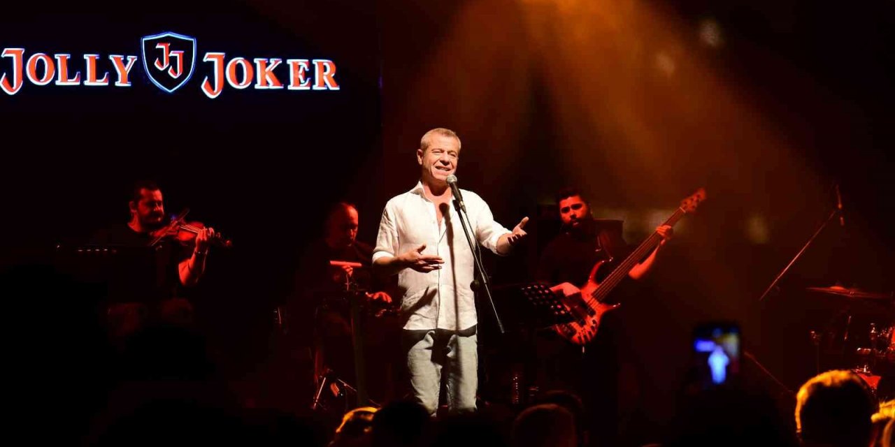 Levent Yüksel Bursalıları coşturdu