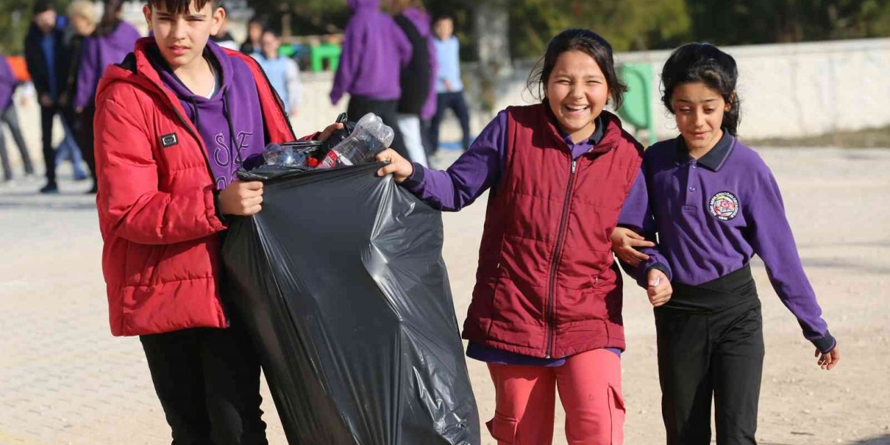 Çocuklardan geri dönüşüme destek