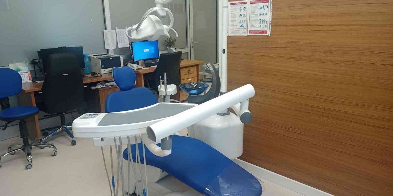 Ağız ve Diş Sağlığı Merkezine yeni diş ünitlerinin kurulumu yapıldı